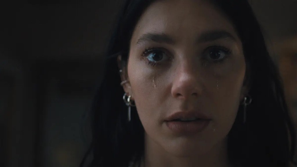 Algo Horrível Vai Acontecer: o casamento como máquina de tensão e outras promessas falhas da ficção&nbsp;contemporânea